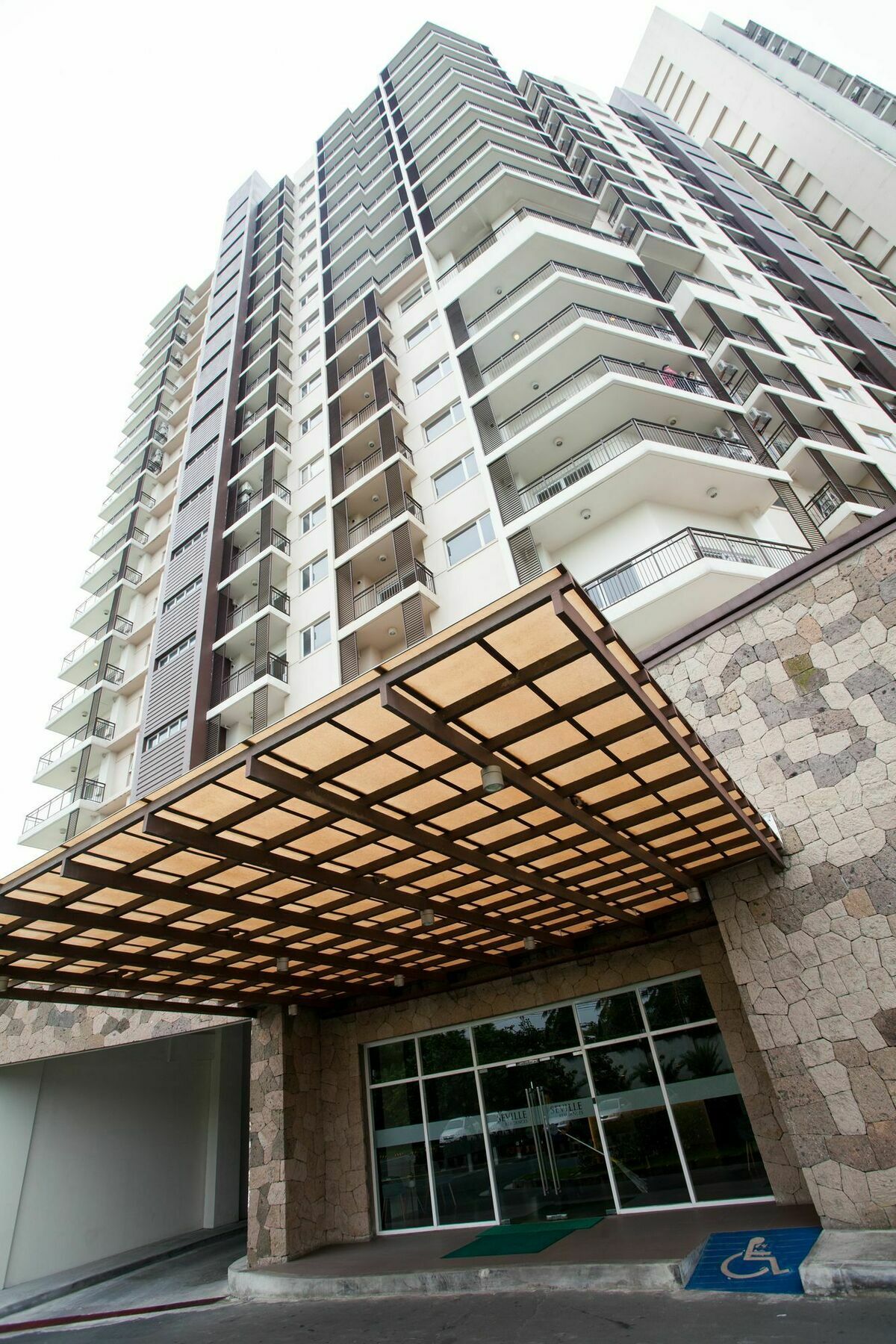 The Cirque Serviced Residences Quezón by Eksteriør bilde